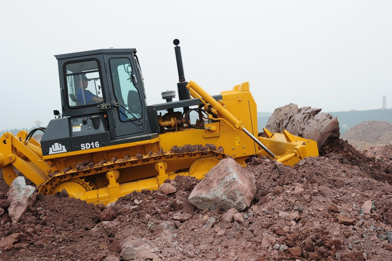 Bulldozer SD16 (2)