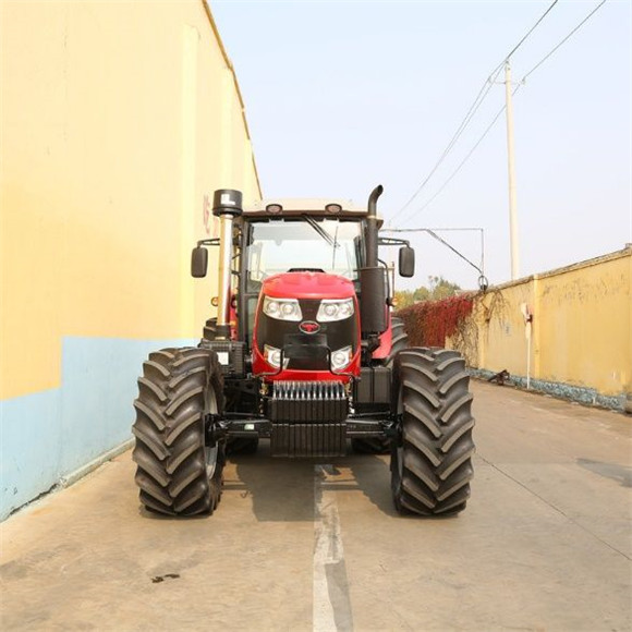 tractor (4)